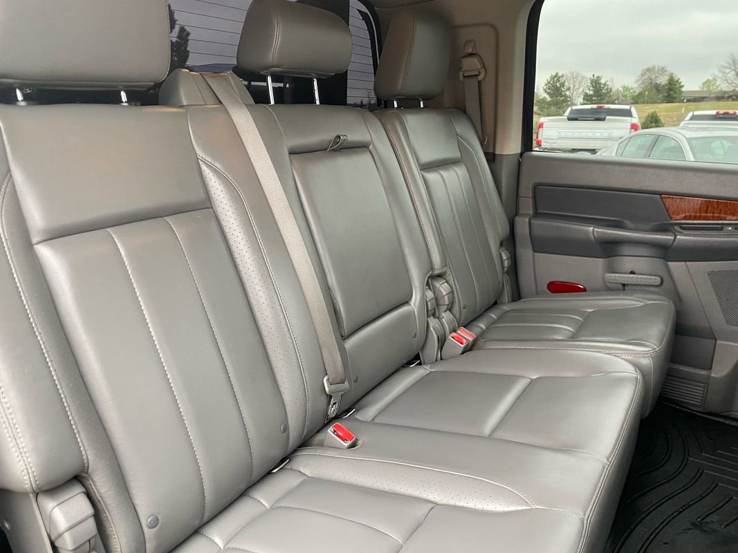 Used 2006 Dodge Ram 3500 Truck Laramie w/ Protection Group AWD/4WD image 28