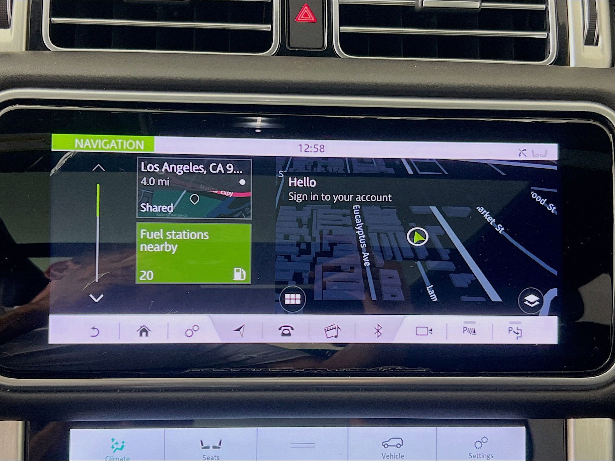 Used 2019 Land Rover Range Rover Autobiography image 13