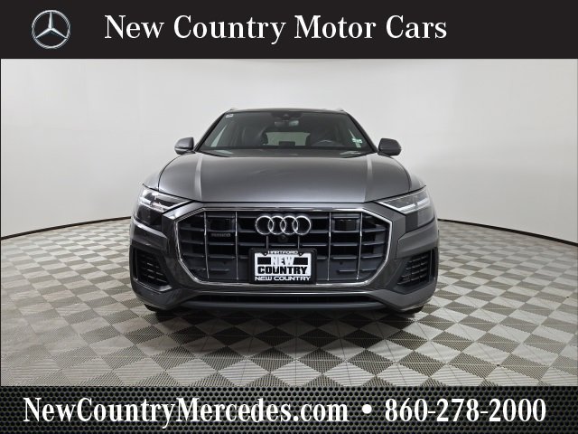 Used 2019 Audi Q8 Premium Plus w/ Premium Plus image 2