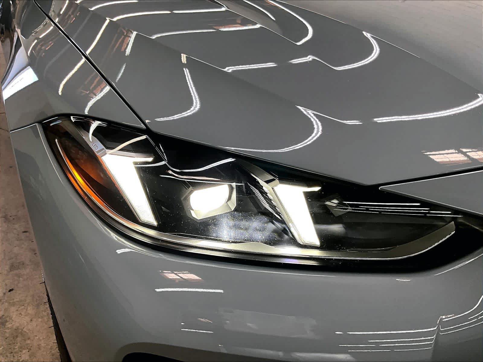 Used 2025 BMW i4 eDrive40 w/ M Sport Package RWD image 31