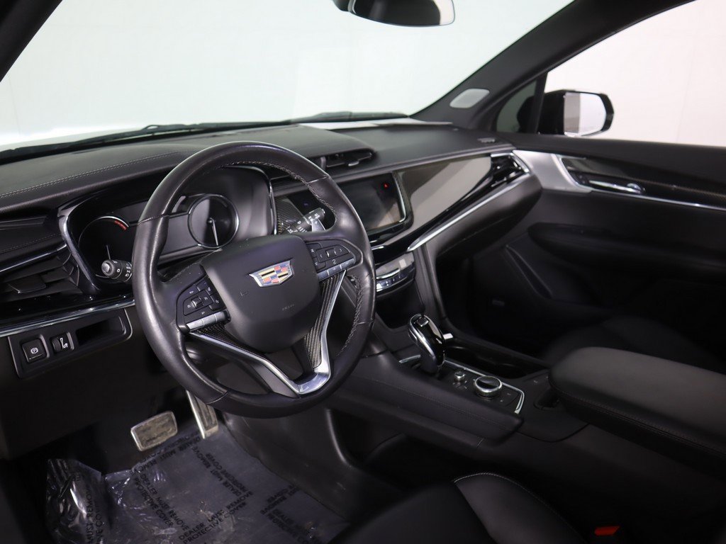 Used 2021 Cadillac XT6 Sport image 34