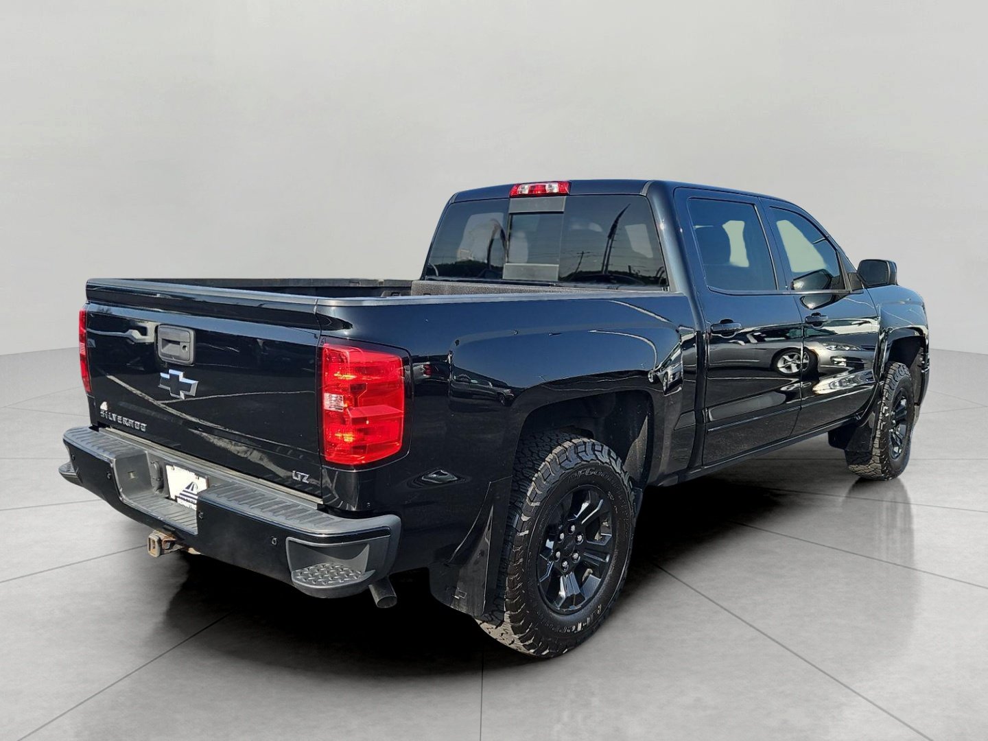 Used 2015 Chevrolet Silverado 1500 LTZ Z71 w/ Midnight Edition AWD/4WD image 8
