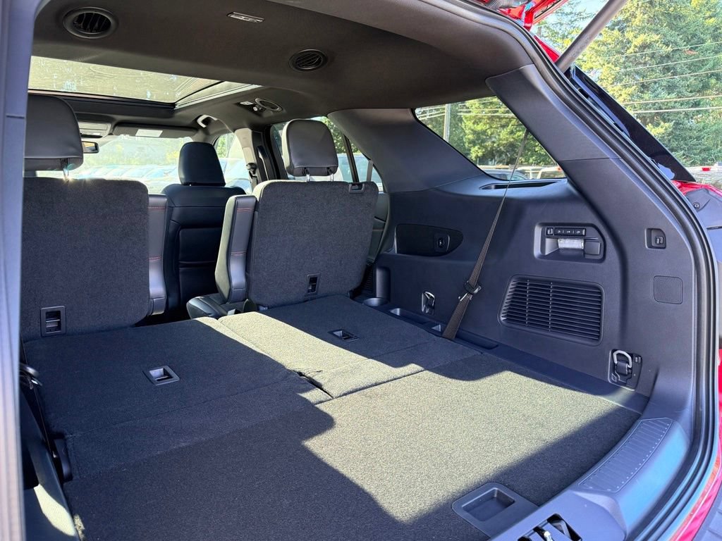 New 2026 Ford Explorer ST w/ Sun And Sound Package AWD/4WD image 28