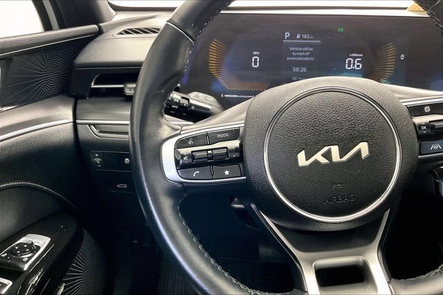 Used 2025 Kia K5 GT-Line w/ GT-Line Premium Package FWD image 21