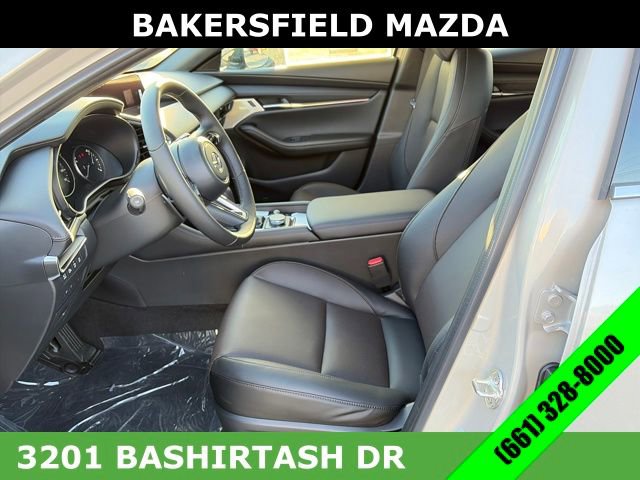 New 2026 MAZDA MAZDA3 Hatchback w/Premium Plus Pkg image 9