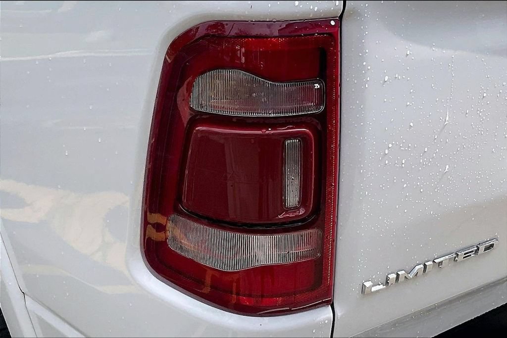 Used 2023 RAM 1500 Limited AWD/4WD image 32