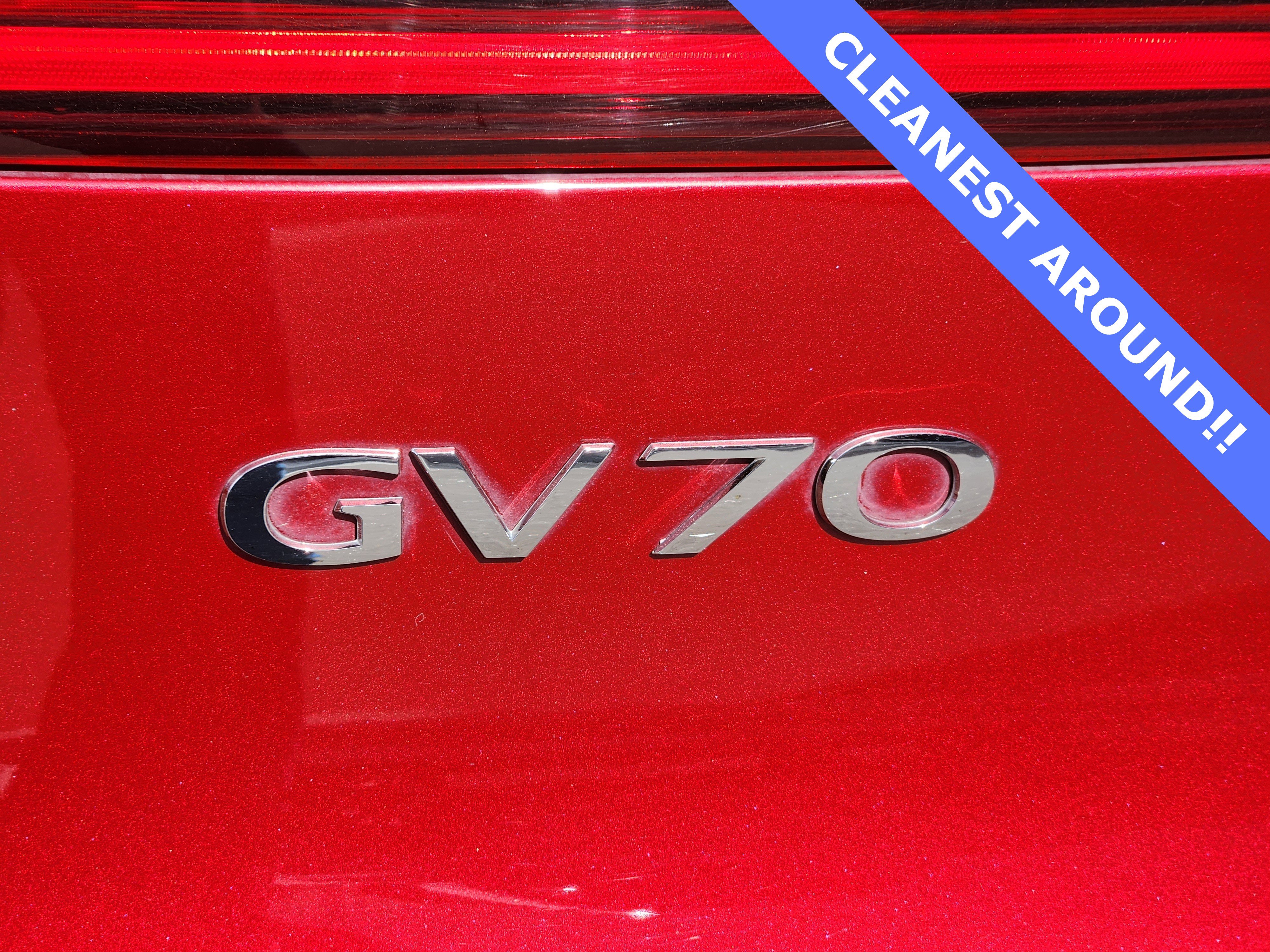 Used 2023 Genesis GV70 2.5T w/ Advanced Package image 15