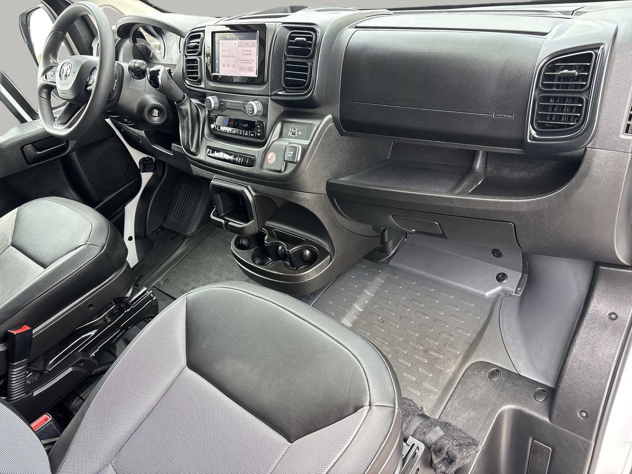 Used 2025 RAM ProMaster 2500 w/ Convenience Group FWD image 11
