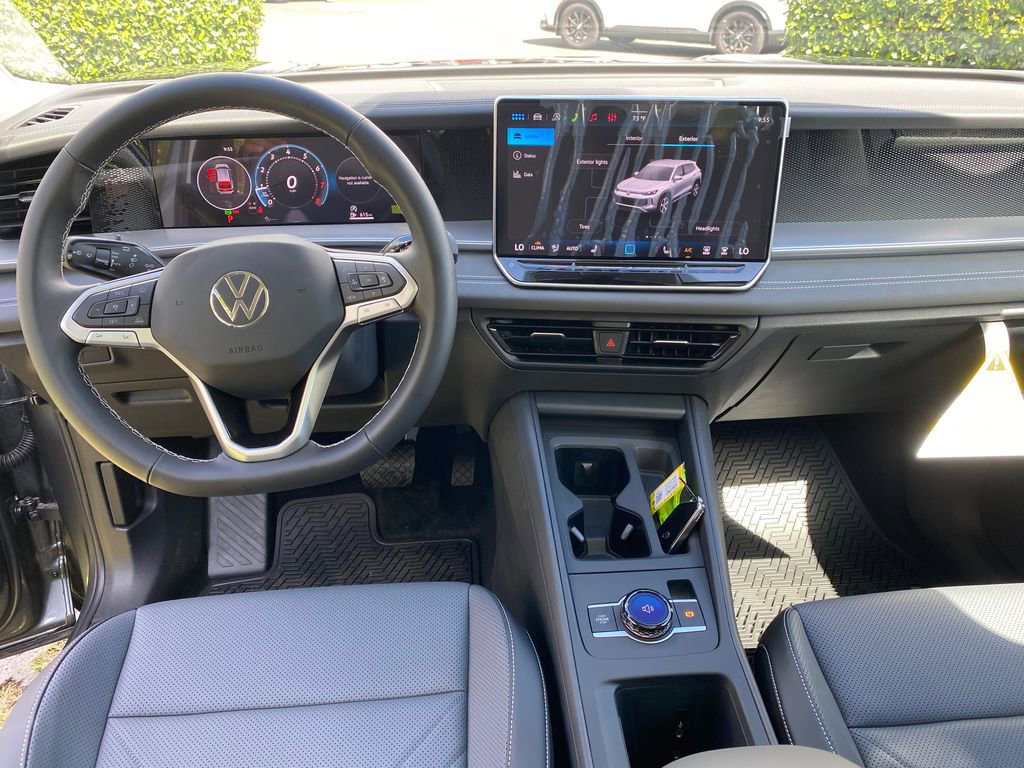 New 2026 Volkswagen Tiguan SE FWD image 29