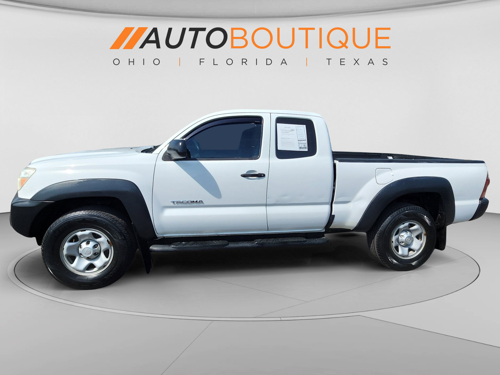 Used 2013 Toyota Tacoma PreRunner w/ Convenience Pkg RWD image 2