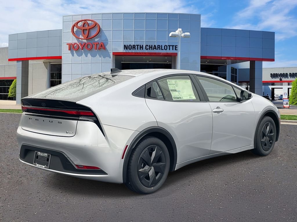 New 2026 Toyota Prius LE image 10