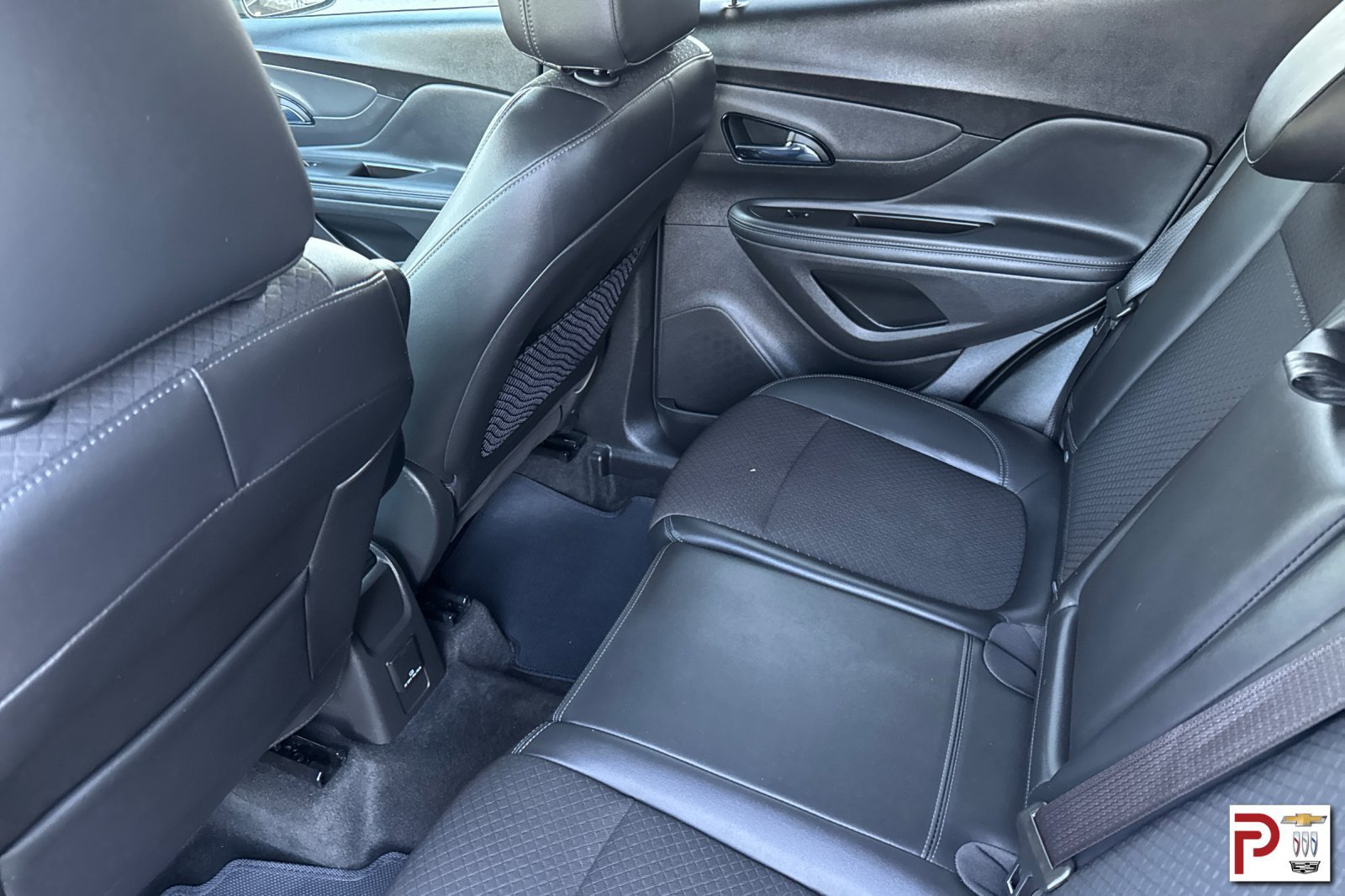 Certified 2020 Buick Encore Preferred w/ Safety Package FWD image 14