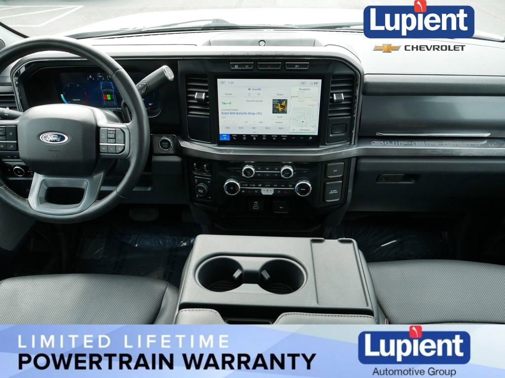 Used 2024 Ford F350 Lariat image 18