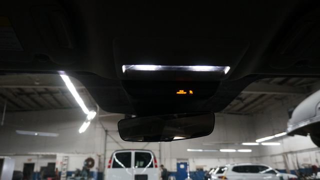 Used 2023 MAZDA MAZDA3 s image 33