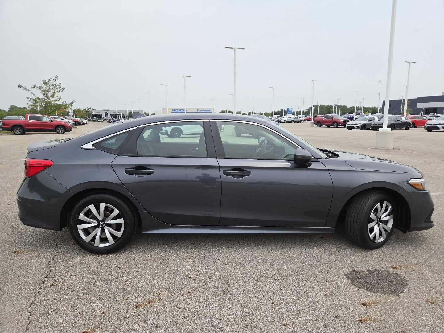 Used 2023 Honda Civic LX image 16