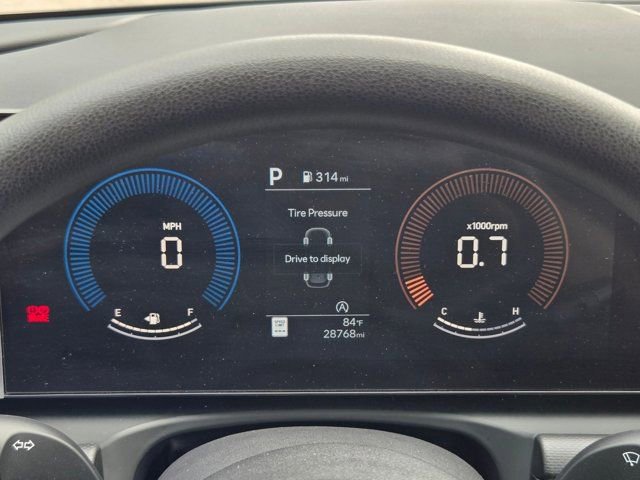 Used 2025 Hyundai Tucson SEL AWD/4WD image 16