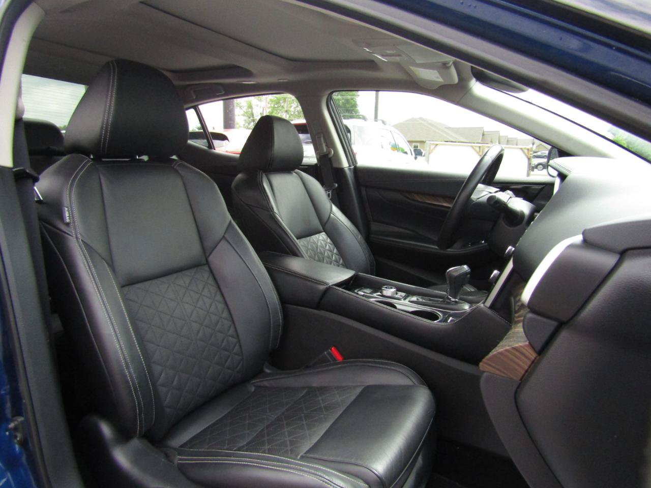 Used 2018 Nissan Maxima Platinum FWD image 24