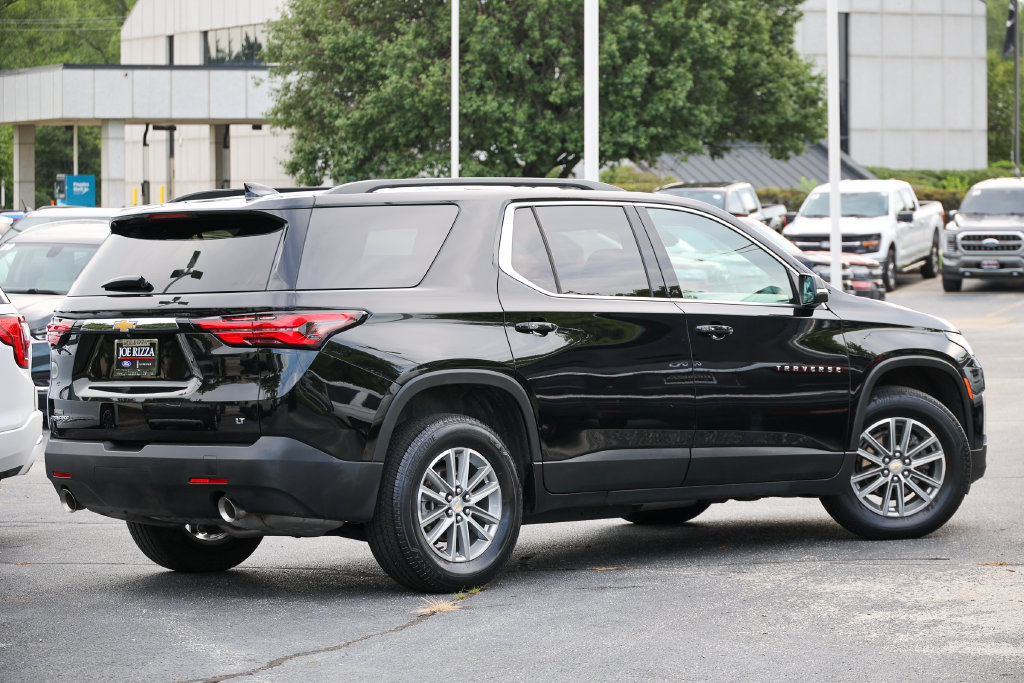 Used 2023 Chevrolet Traverse LT FWD image 24