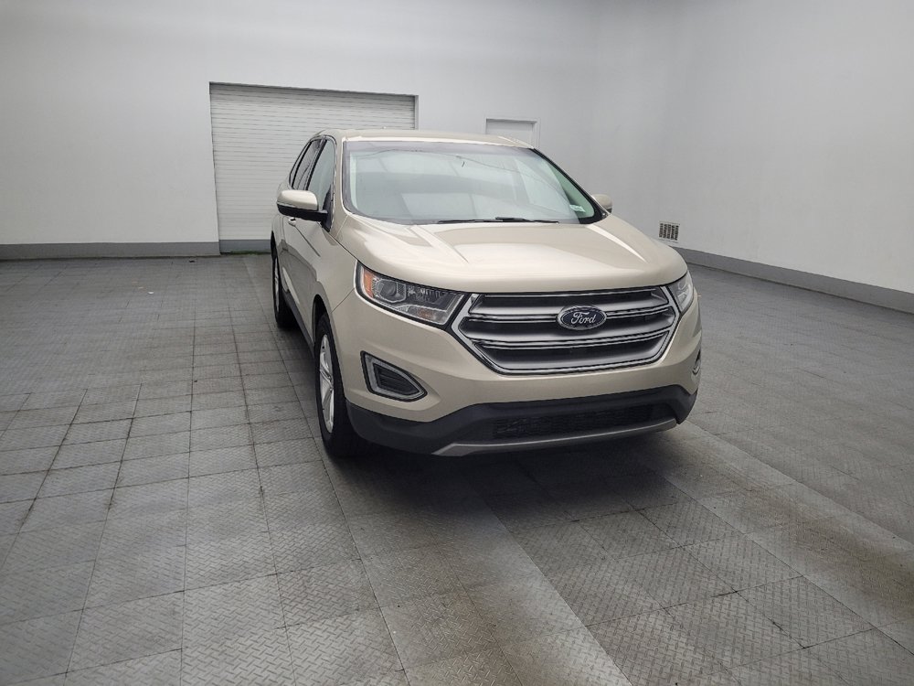 Used 2018 Ford Edge Titanium w/ Technology Package FWD image 13