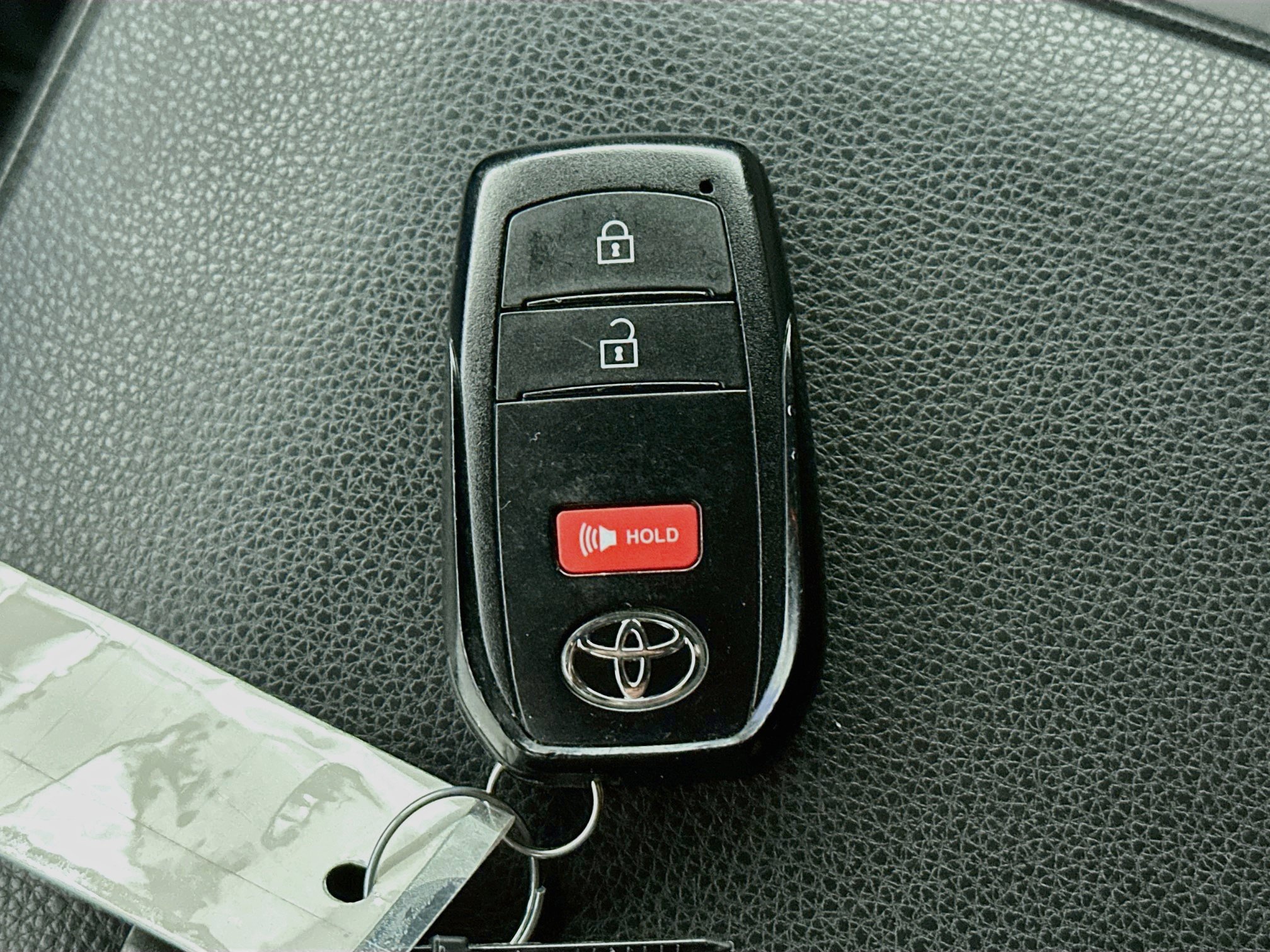 Used 2024 Toyota Tacoma TRD Off-Road w/ TRD Off Road Upgrade Package AWD/4WD image 25