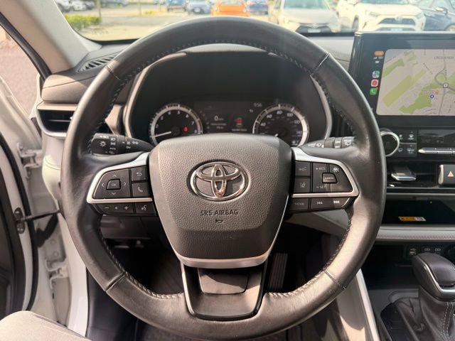 Used 2023 Toyota Highlander XLE image 20