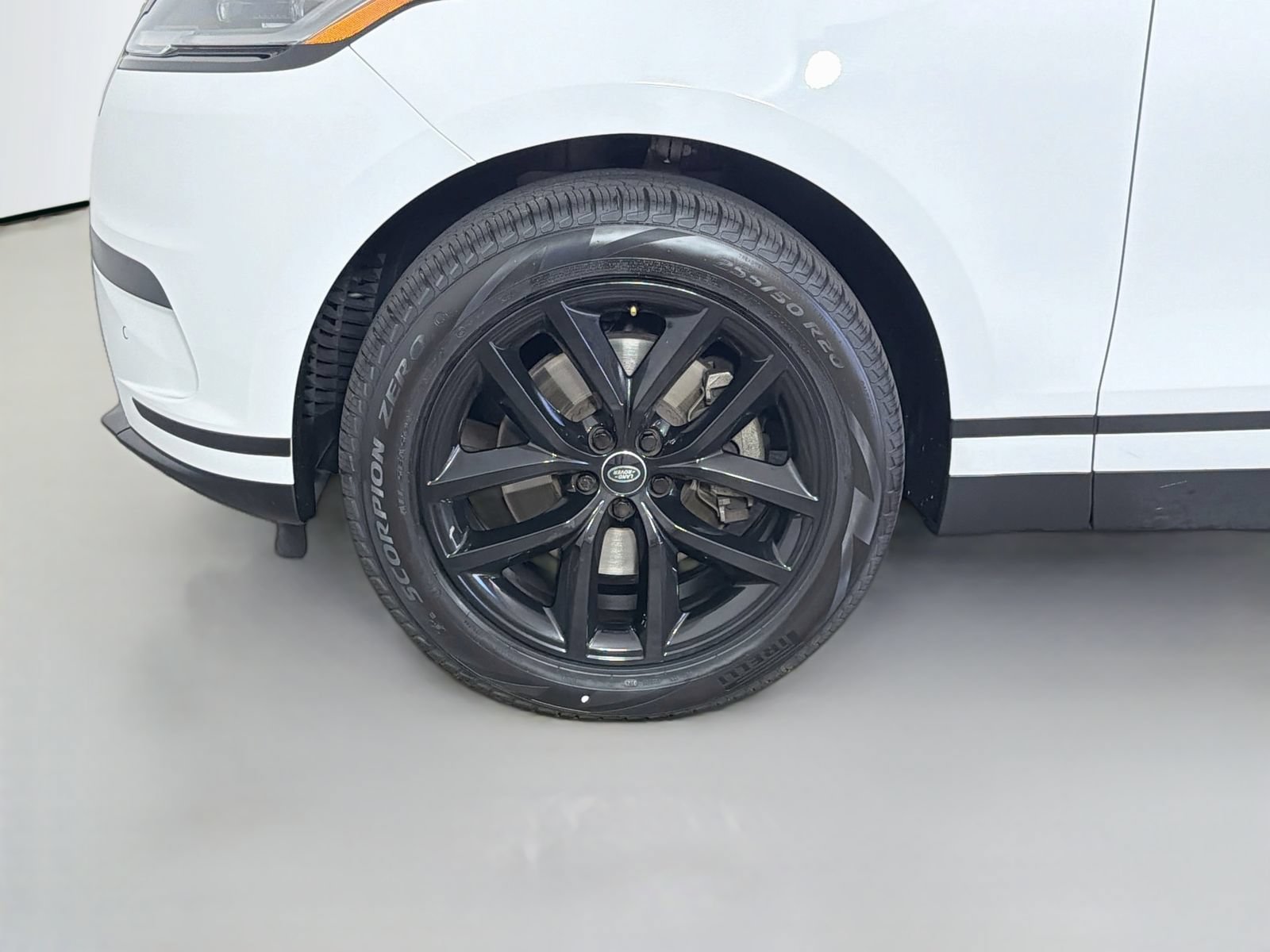 Certified 2024 Land Rover Range Rover Velar S AWD/4WD image 36