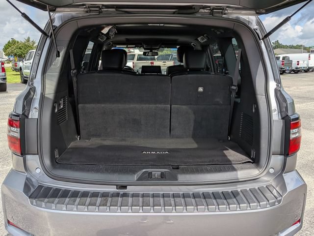 Used 2023 Nissan Armada SL w/ Midnight Edition Package RWD image 27