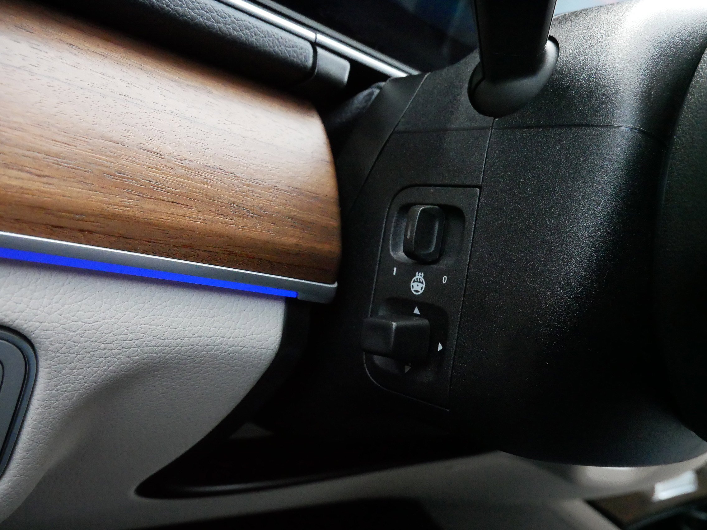 Used 2022 Mercedes-Benz GLE 350 4MATIC image 28