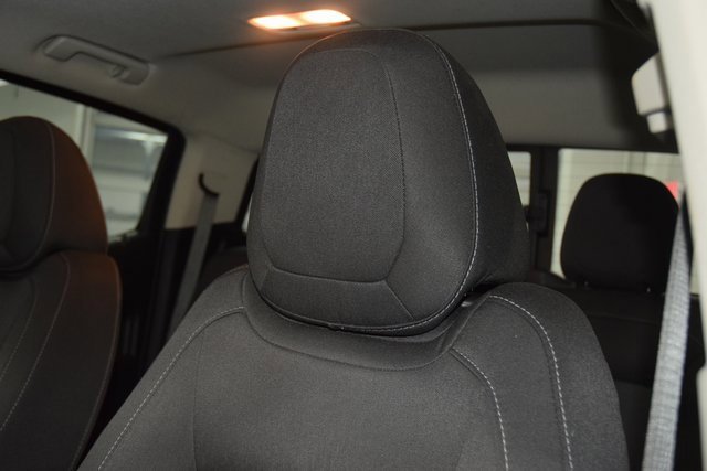 Used 2018 Chevrolet Colorado LT w/ Redline Special Edition image 39