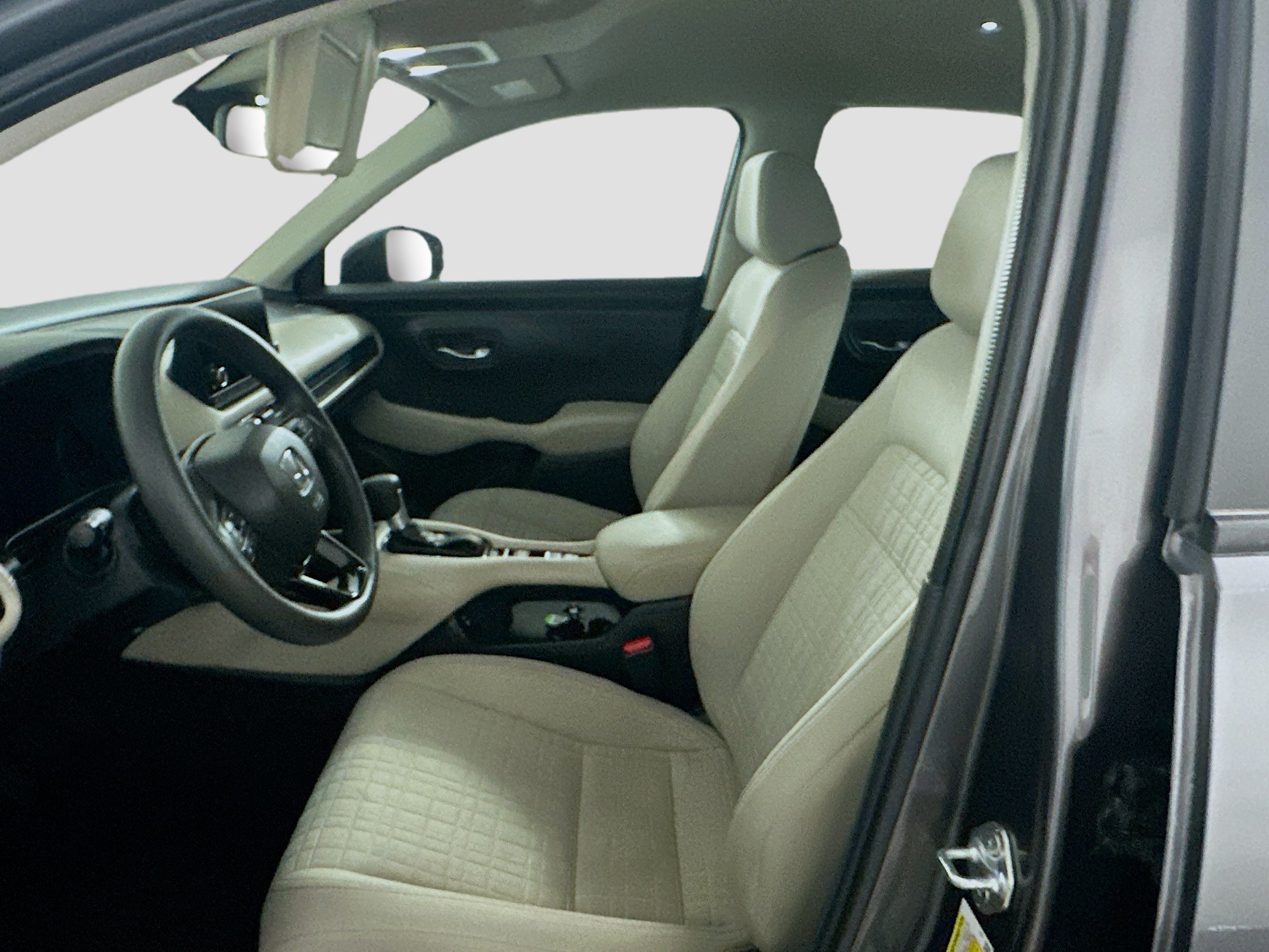Used 2025 Honda HR-V LX image 13