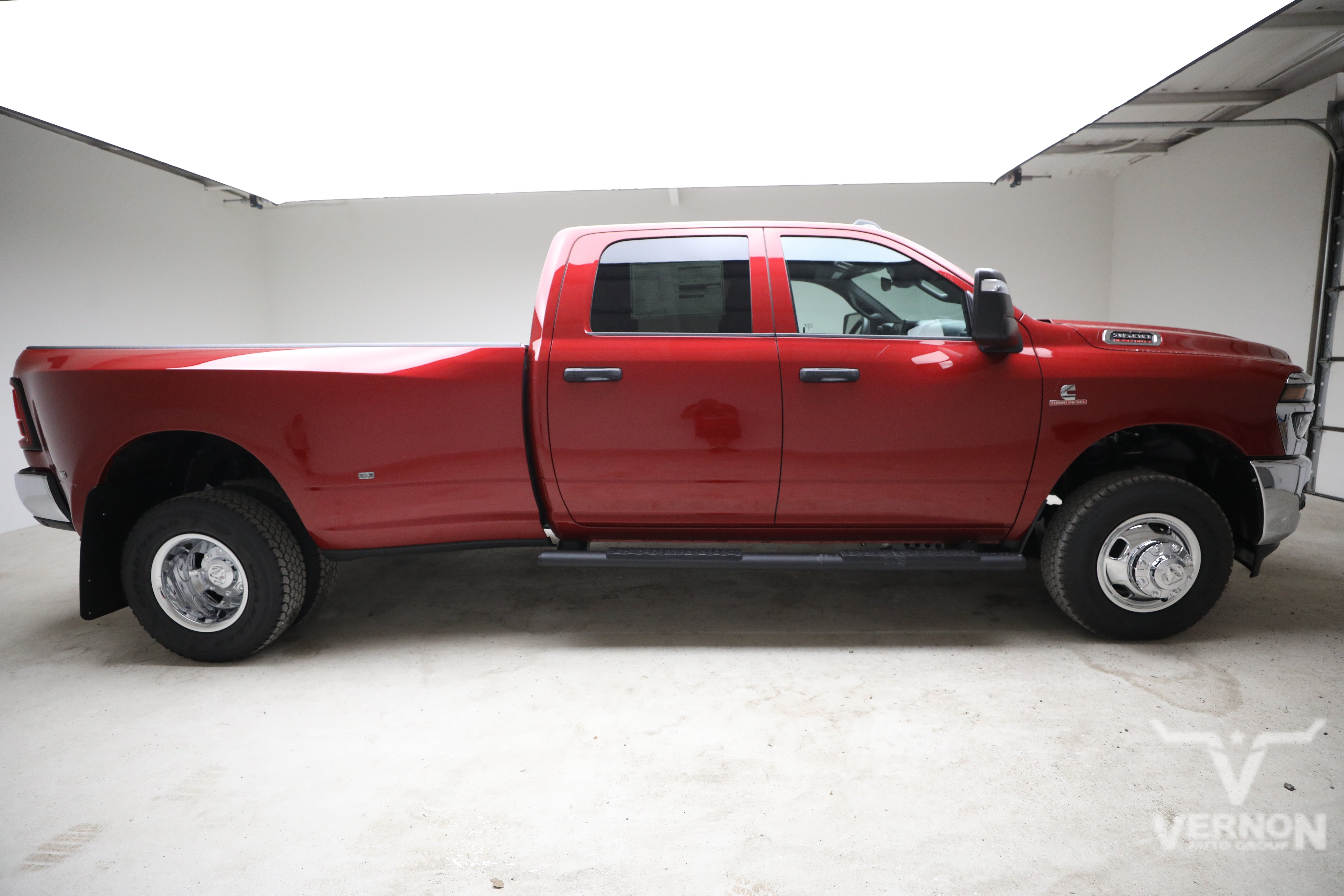 New 2026 RAM 3500 Tradesman AWD/4WD image 6