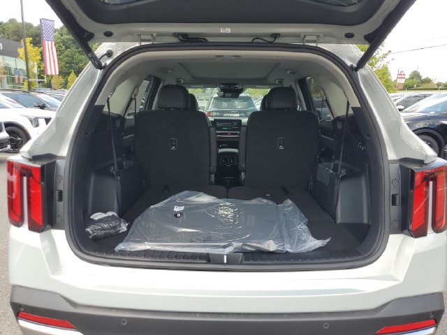 New 2026 Kia Sorento SX FWD image 14