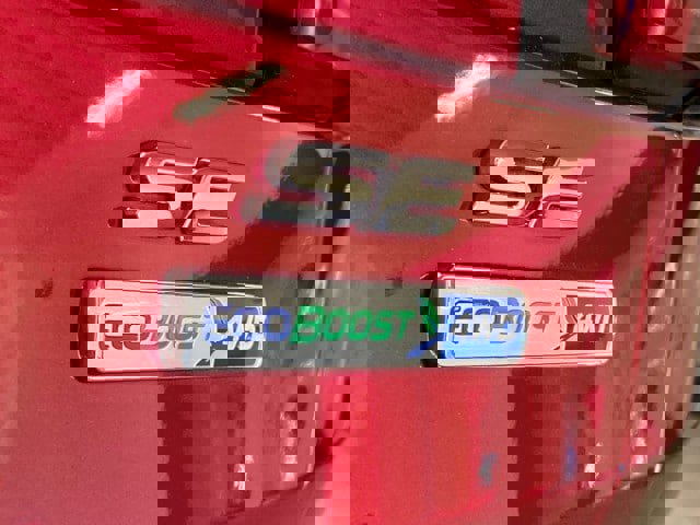 Used 2019 Ford Escape SE image 7