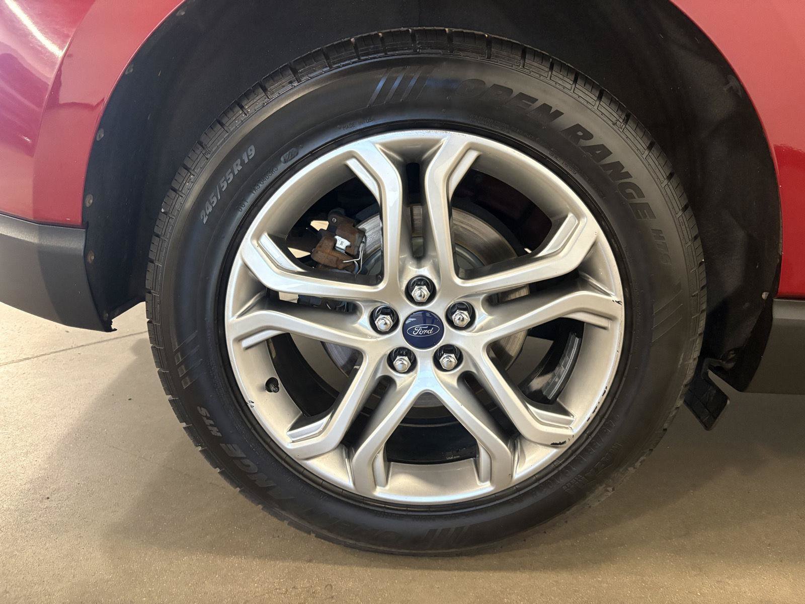 Used 2015 Ford Edge Titanium AWD/4WD image 50