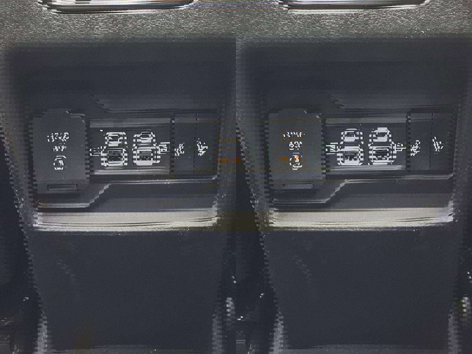 Used 2025 Jeep Grand Cherokee Limited image 9