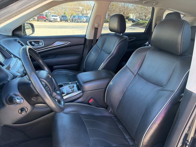 Used 2019 INFINITI QX60 Luxe w/ Essential Package image 9