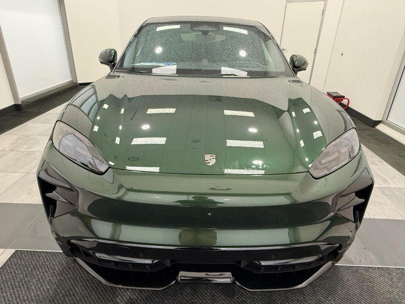 New 2026 Porsche Cayenne Turbo AWD/4WD image 10