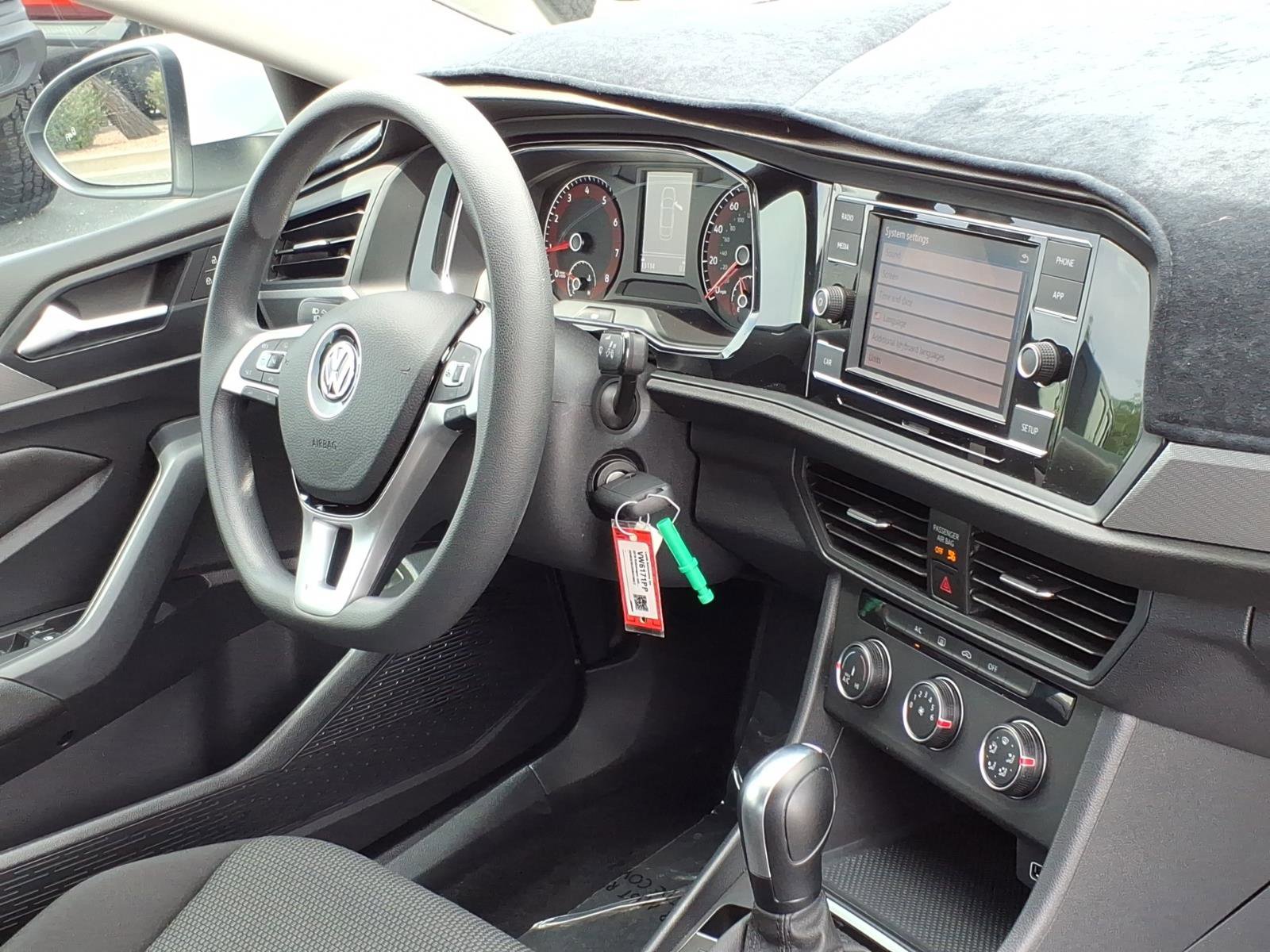 Used 2019 Volkswagen Jetta S image 12