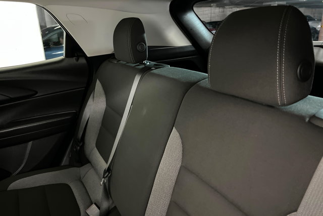 Used 2024 Chevrolet TrailBlazer LT FWD image 21