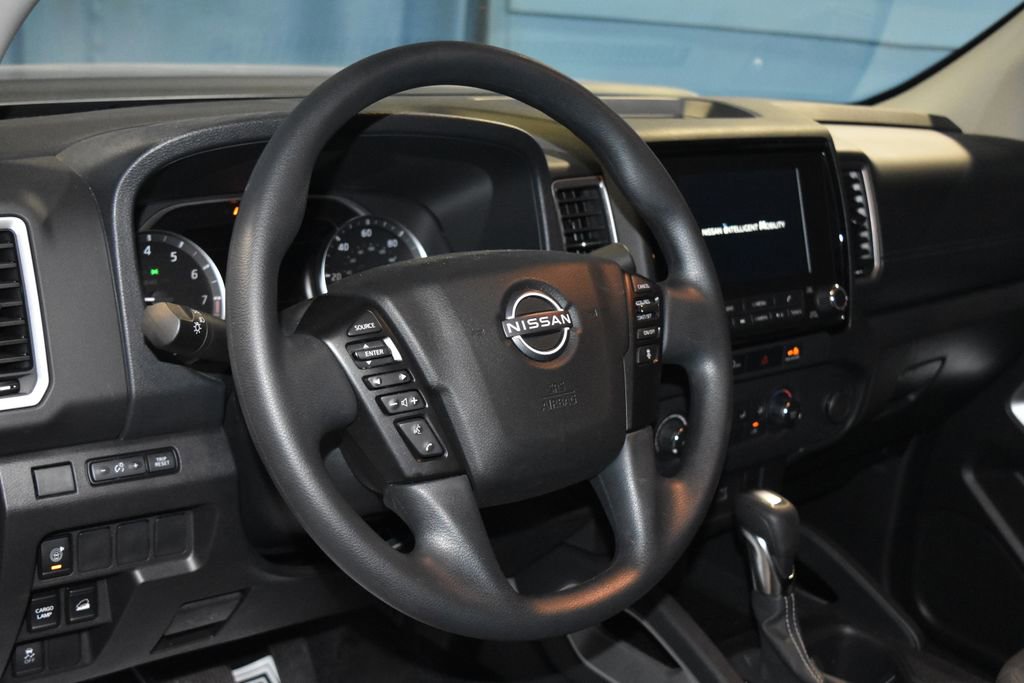 Certified 2024 Nissan Frontier SV w/ Technology Package image 2