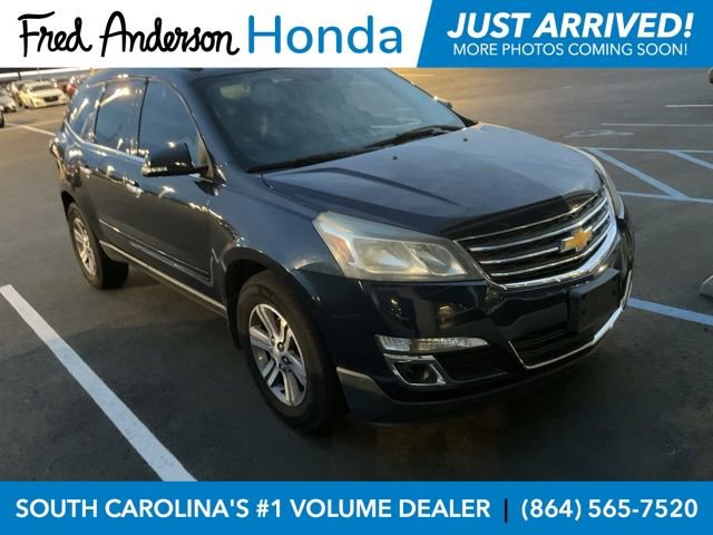 Used 2016 Chevrolet Traverse LT image 1