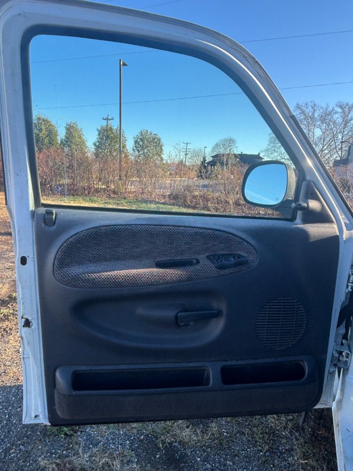 Used 1998 Dodge Ram 2500 Truck 4x4 Quad Cab image 18