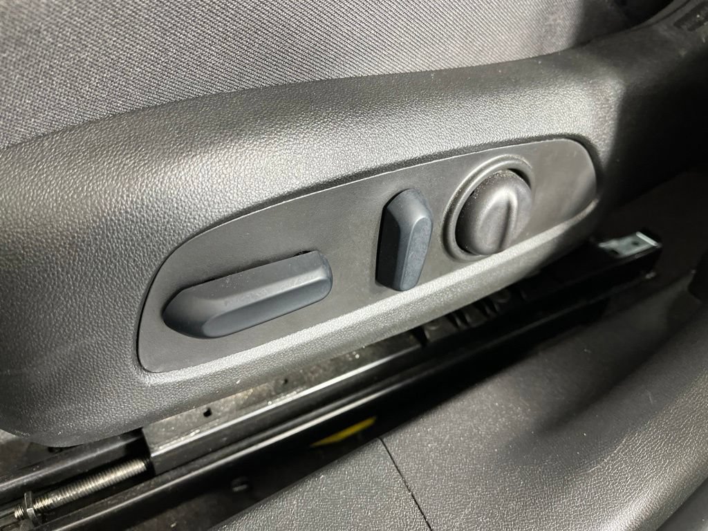 Certified 2025 Chevrolet Malibu LT FWD image 25