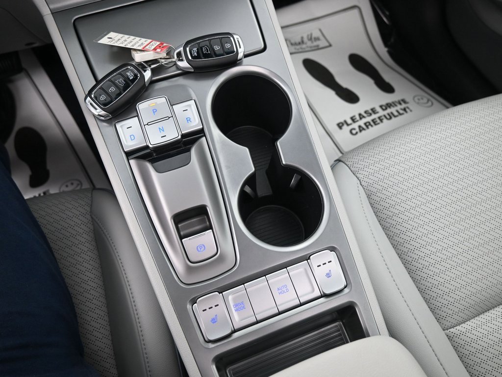 Used 2020 Hyundai Kona Limited image 13