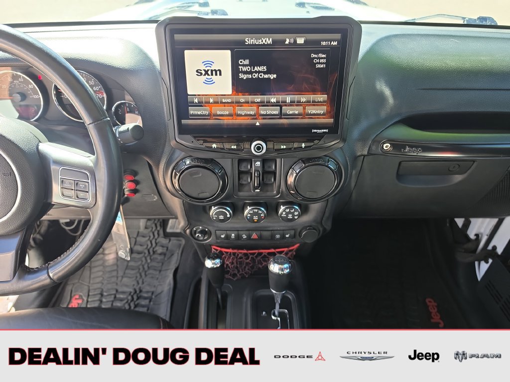Used 2017 Jeep Wrangler Unlimited Rubicon AWD/4WD image 19