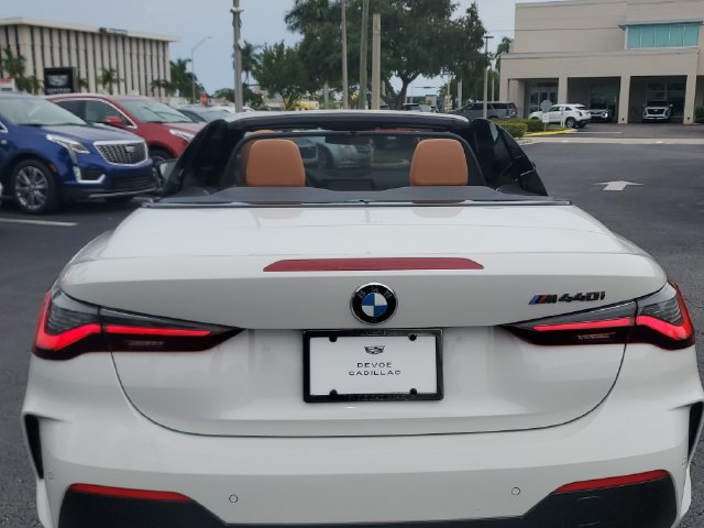 Used 2021 BMW M440i Convertible w/ Executive Package RWD image 13