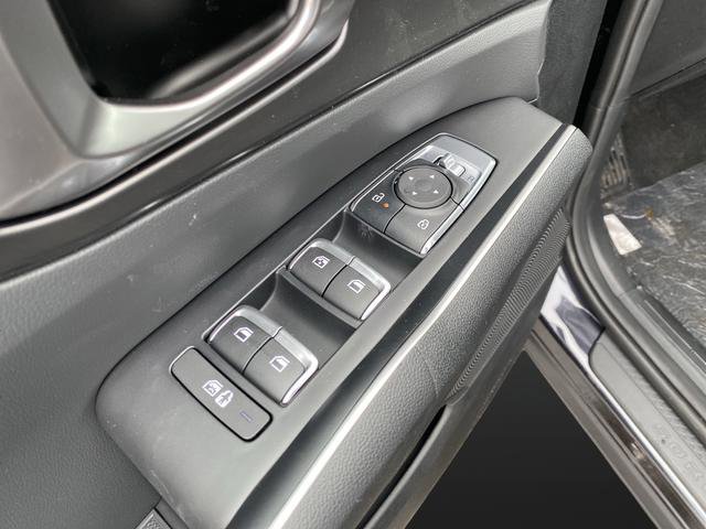 New 2026 Kia Sorento S image 32