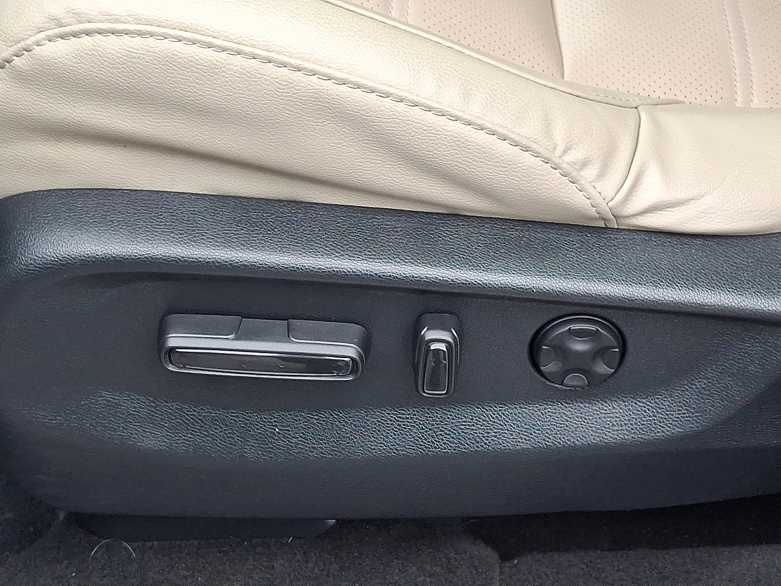 Certified 2020 Honda CR-V Touring image 27