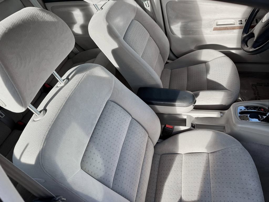 Used 1999 Volkswagen Passat GLS image 25