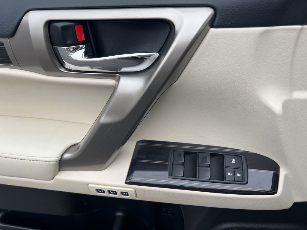 Certified 2020 Lexus GX 460 Premium w/ Premium Package AWD/4WD image 24